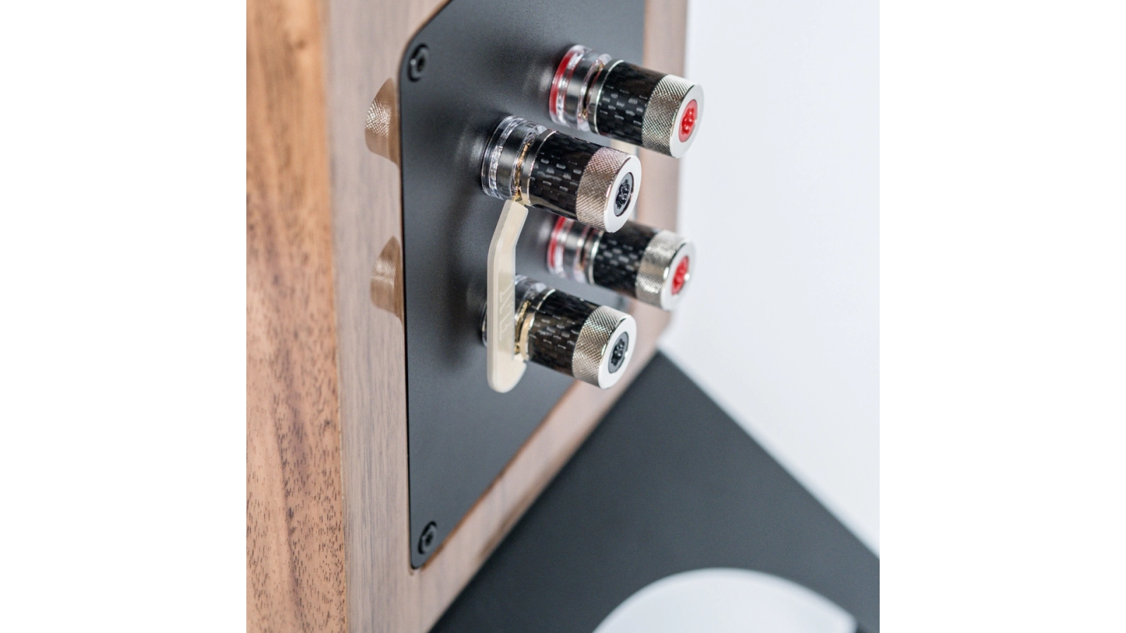 Elac 7" Concentro S 509 Floorstanding Speaker - Gloss Walnu, Each