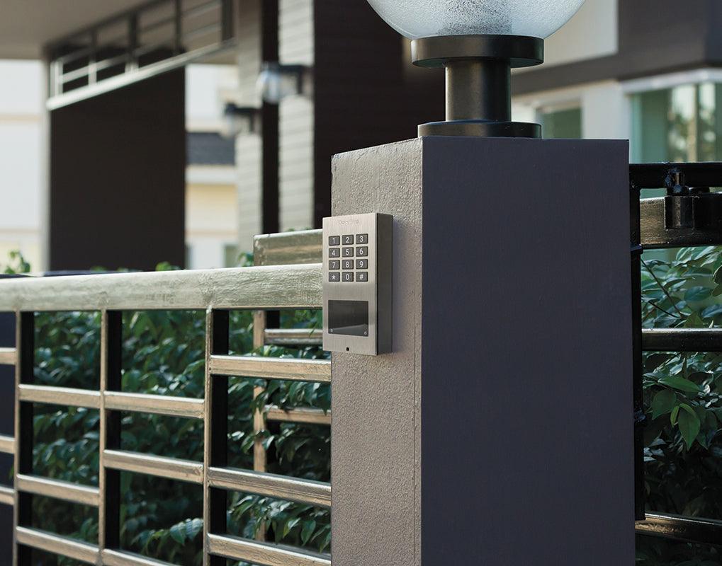 DoorBird 423872028 A1121 Surface-mount IP Access Control Device Stainless Steel V2A, Brushed