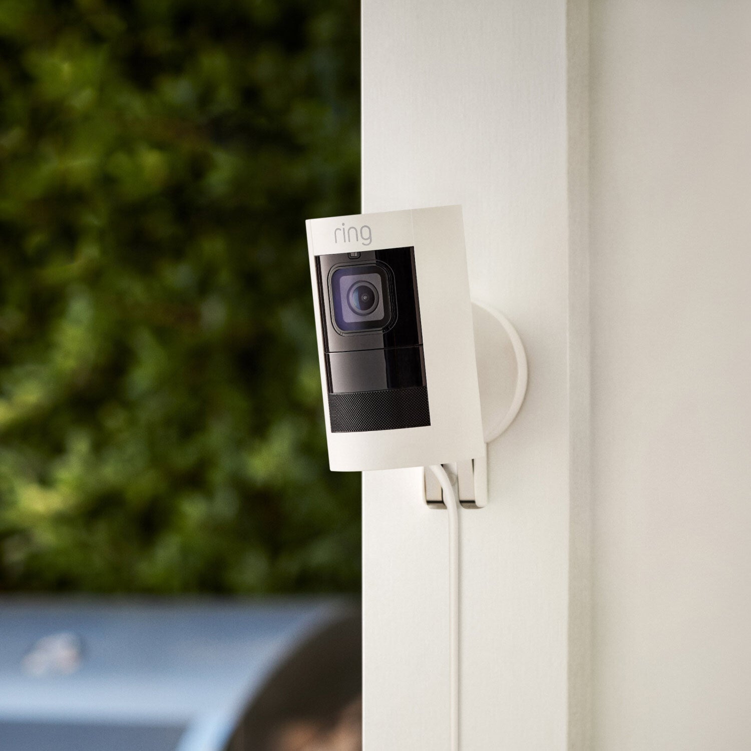 Ring Stick Up Cam Elite with PoE (White)