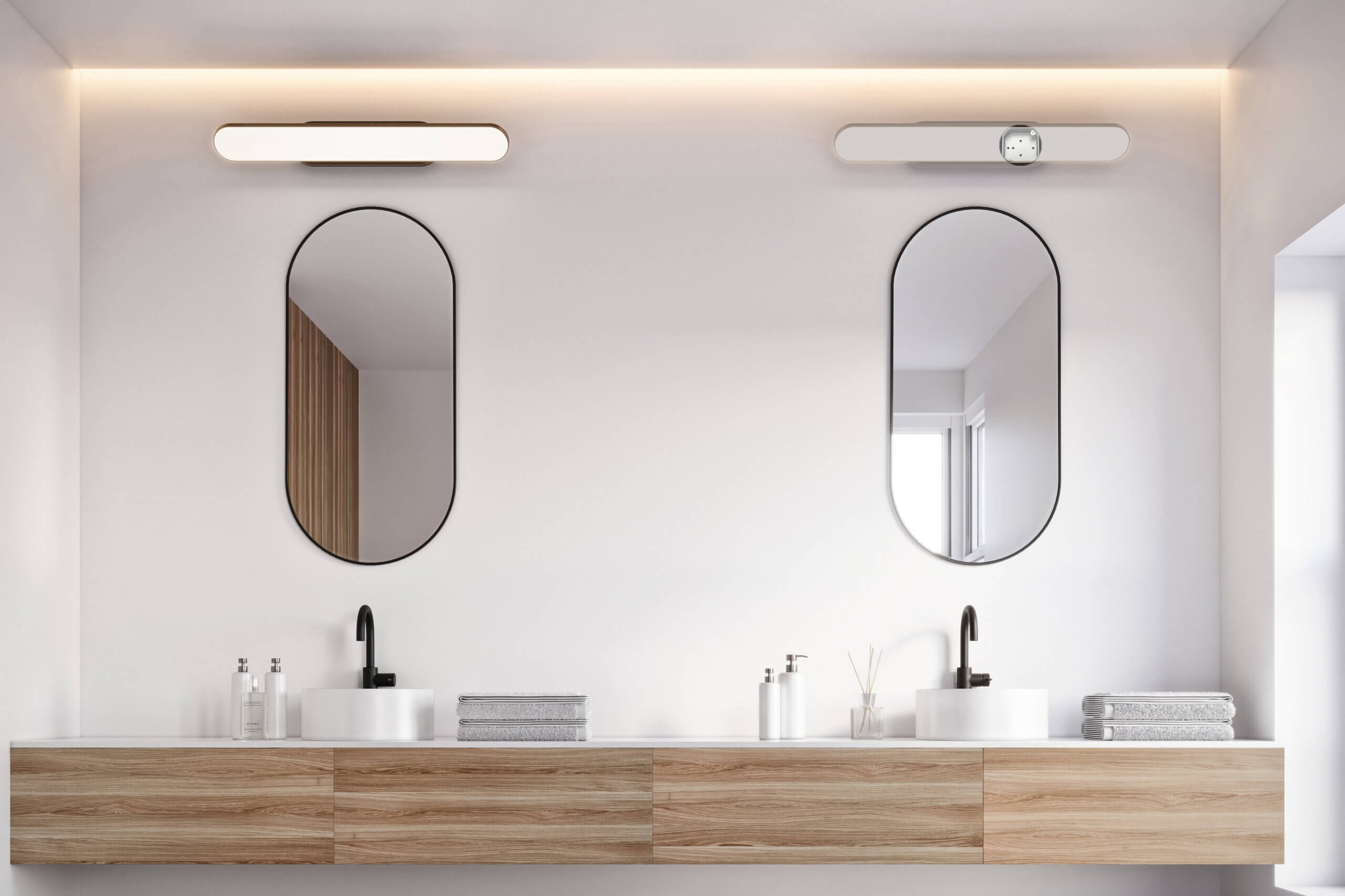 DALS 32in Vanity oblong adjustable on Octo Jbox VAO32-CC-G