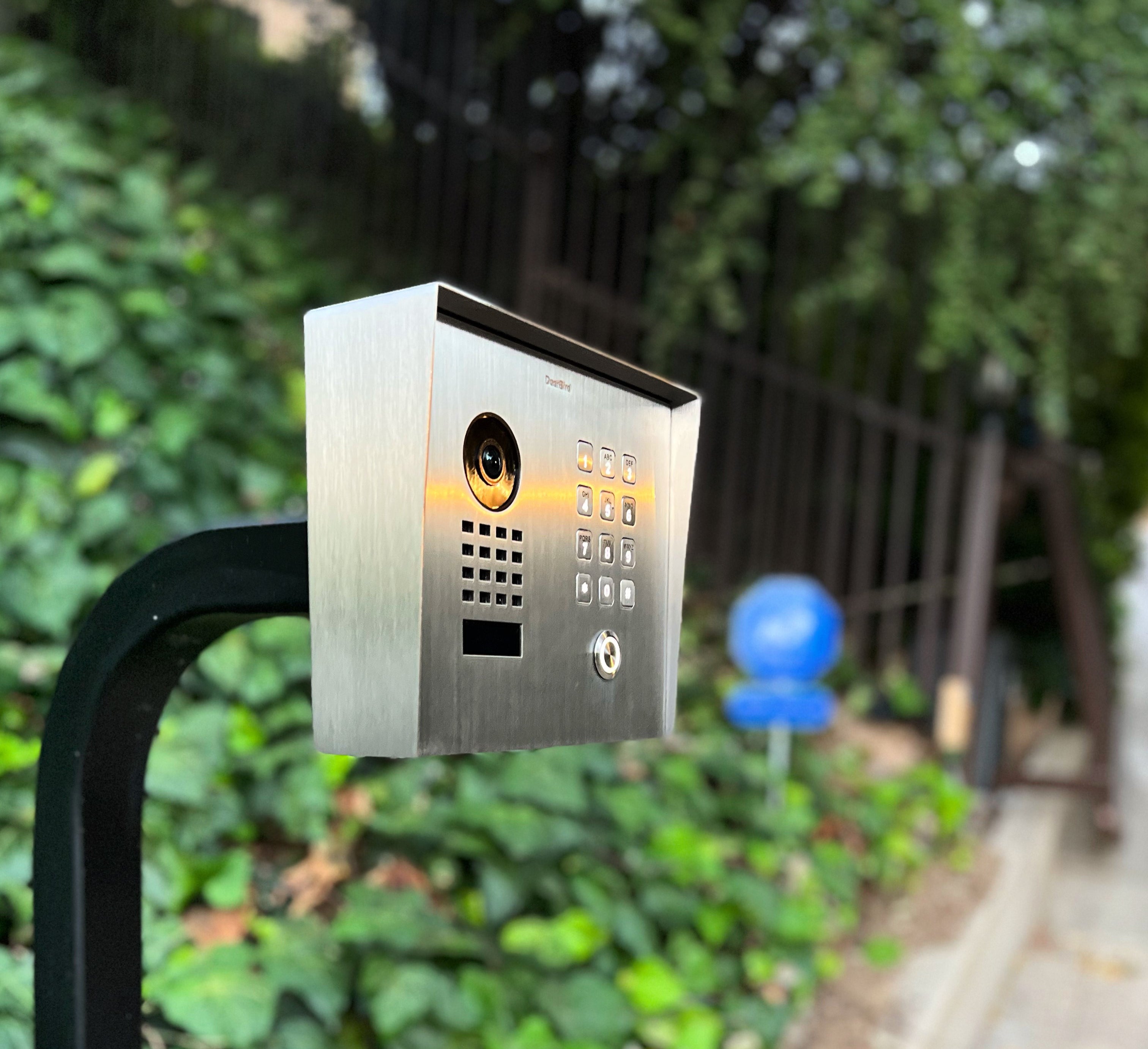 DoorBird 423867536 D1101KH Classic Surface-mount IP Video Intercom Stainless Steel V2A, Brushed