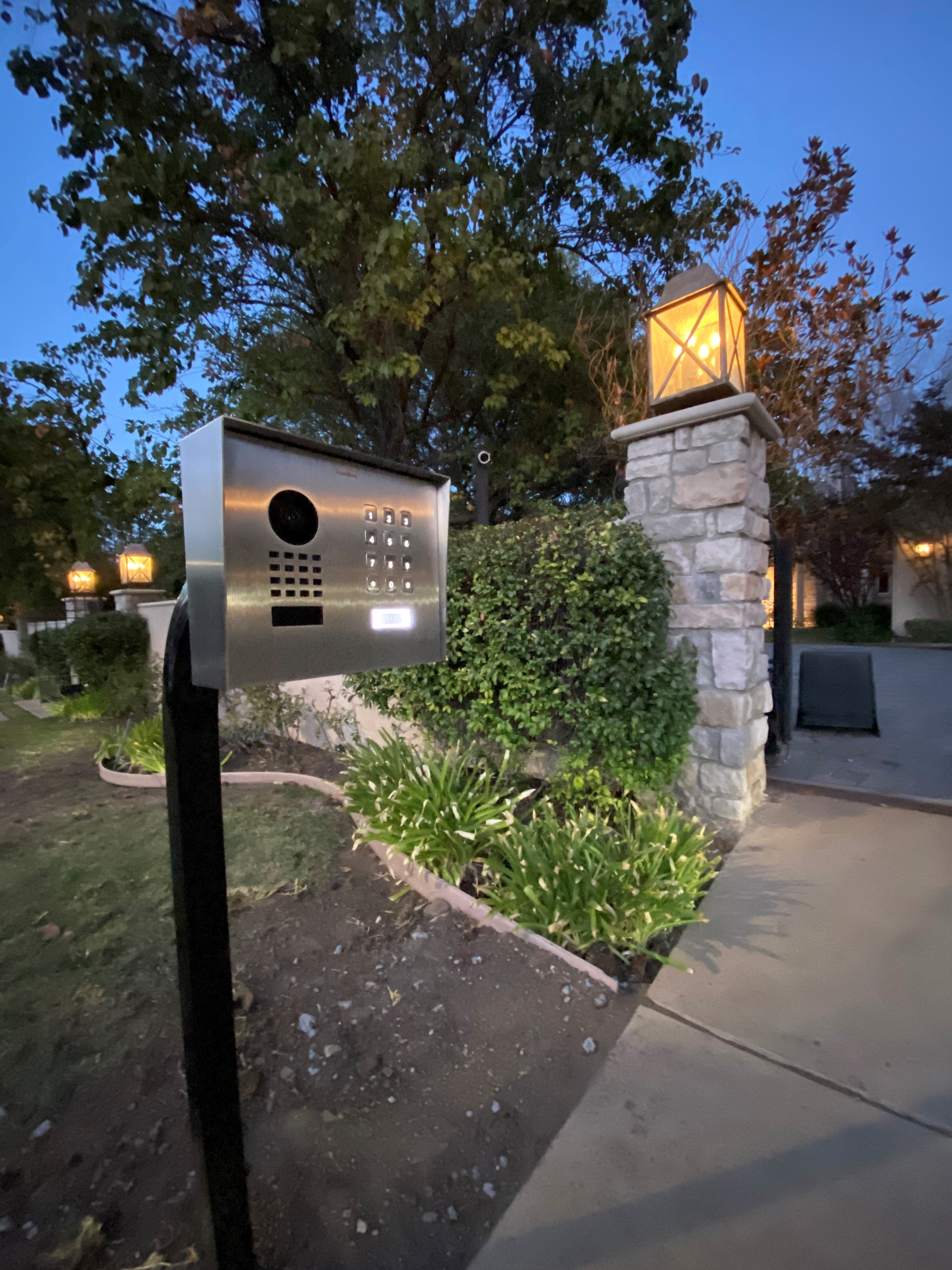 Doorbird 423867574 D1101KH Modern Surface-mount IP Video Intercom Stainless Steel V2A, Brushed