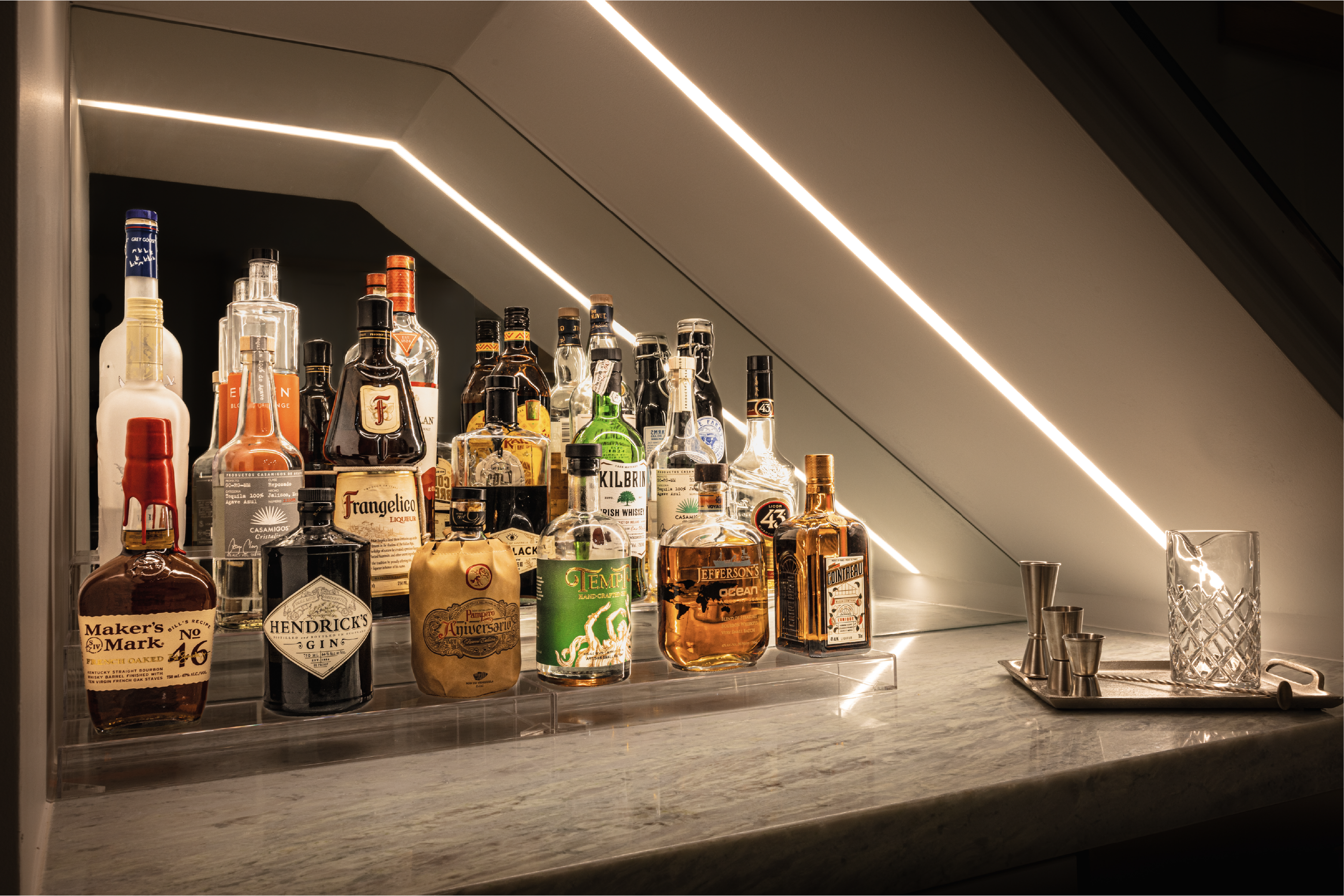 Diode VALENT X 12 Year Warranty / 95+ CRI / High Density Tape Light 24V