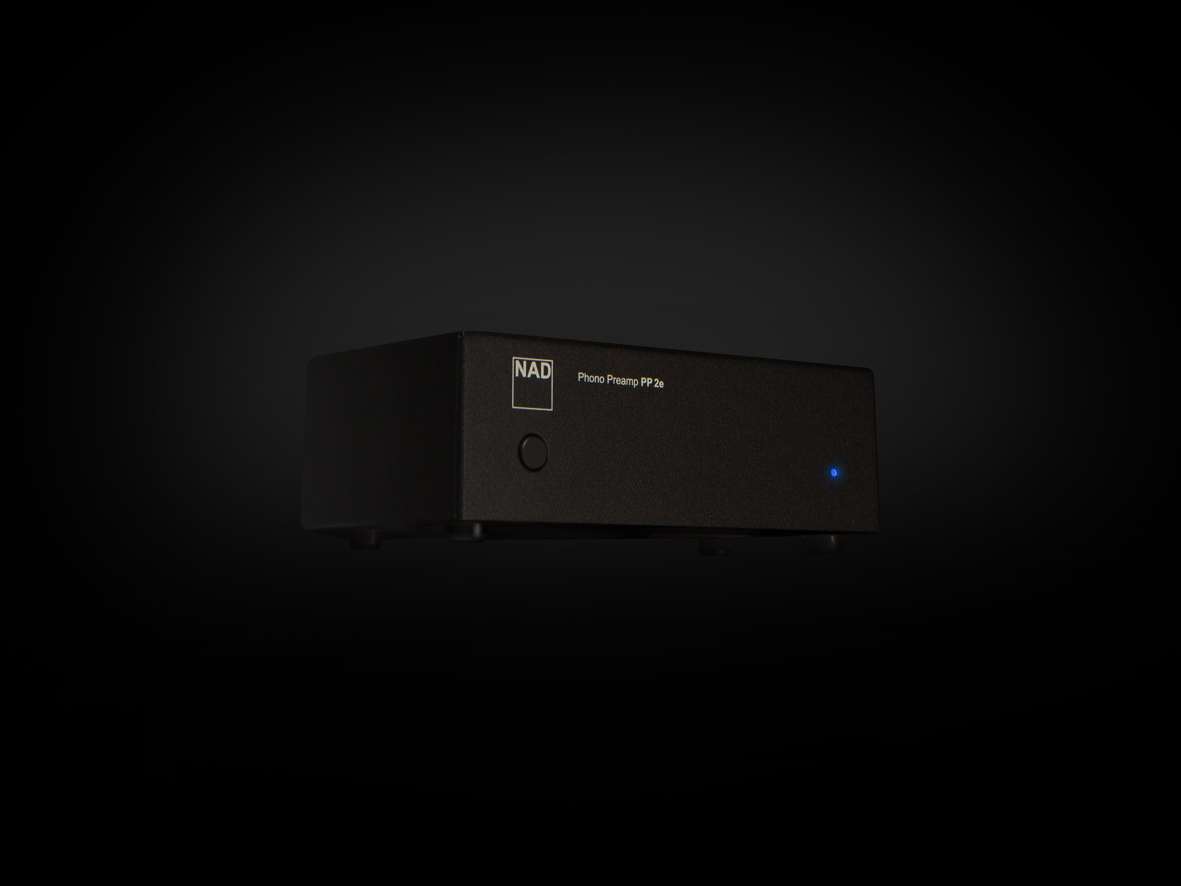 NAD Phono Preamplifier PP 2e