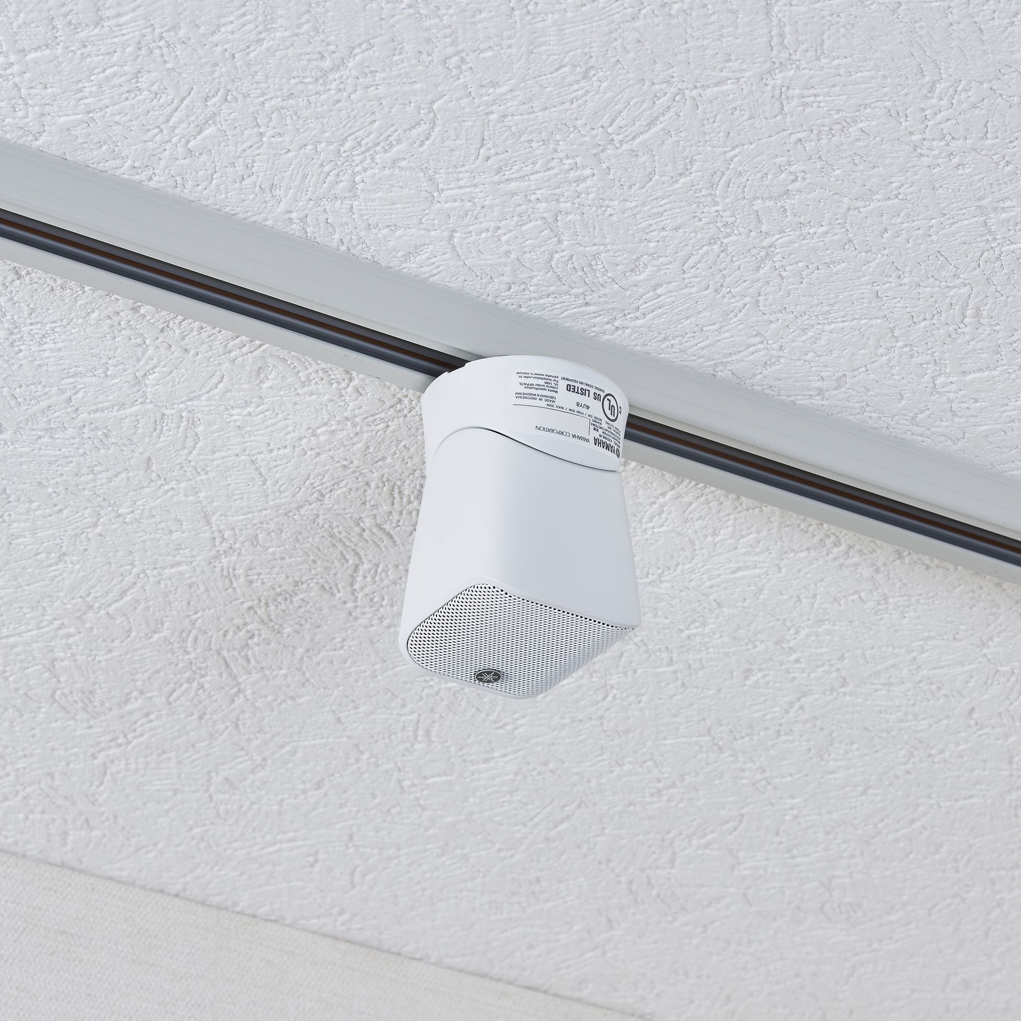 Yamaha CIS RMA1MB Track Lighting Rail Adapter for VXS1ML